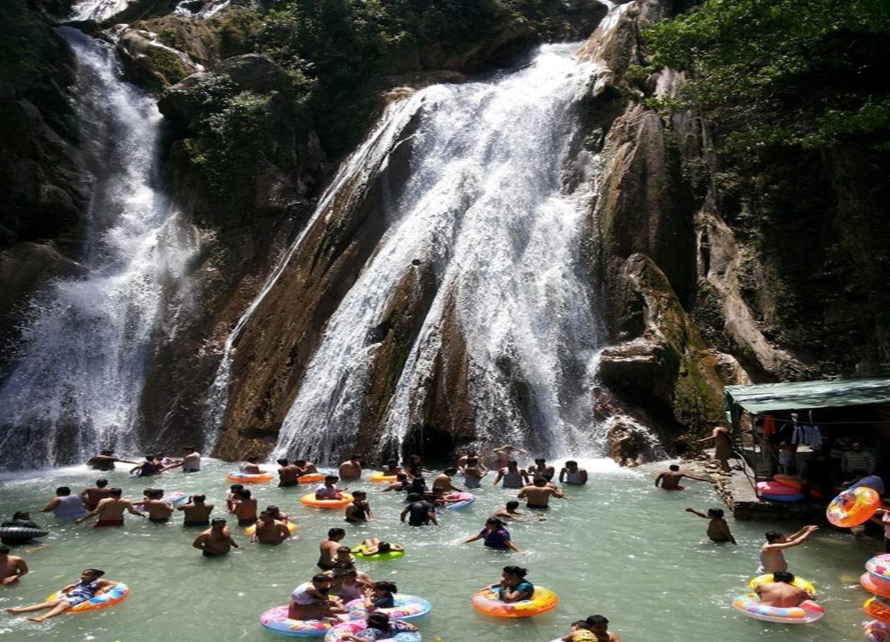 Madhuban Sarovar Portico Mussoorie Esterno foto