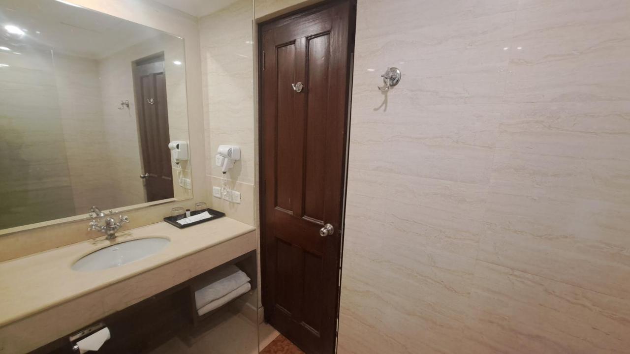 Madhuban Sarovar Portico Mussoorie Esterno foto